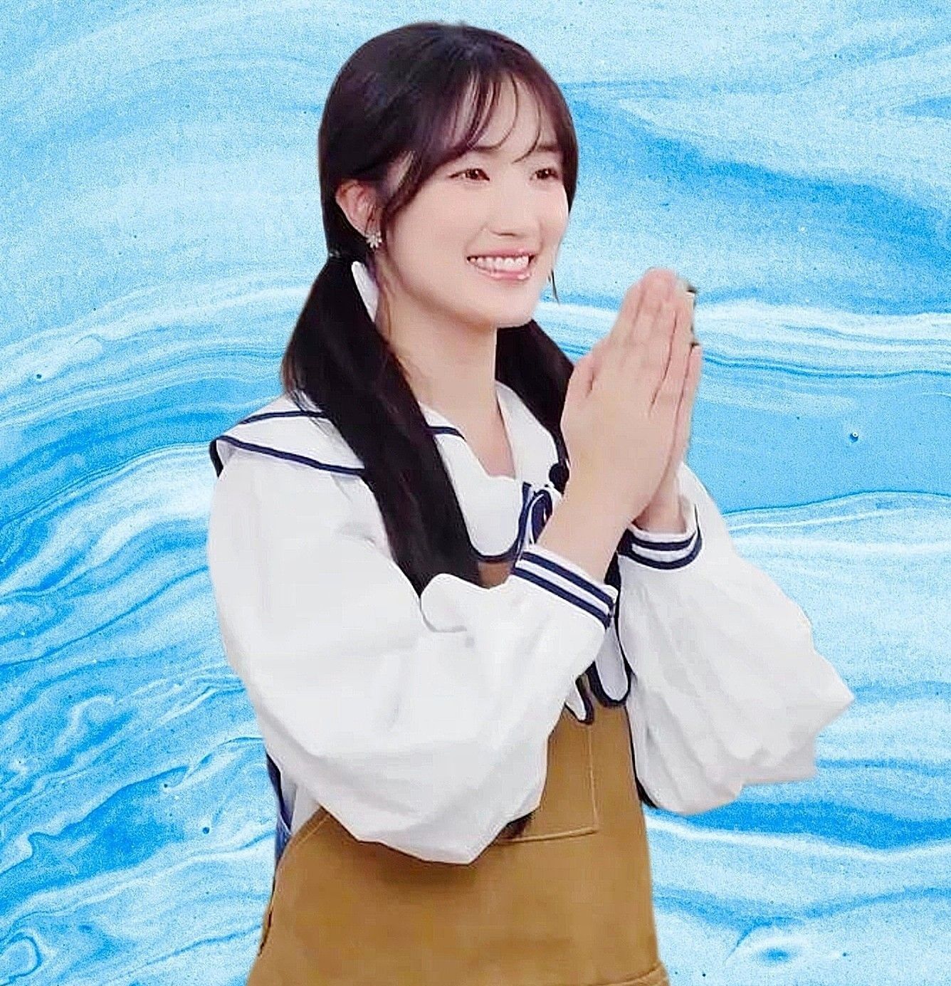 Foto kegiatan terbaru dari Kim Hyeyoon