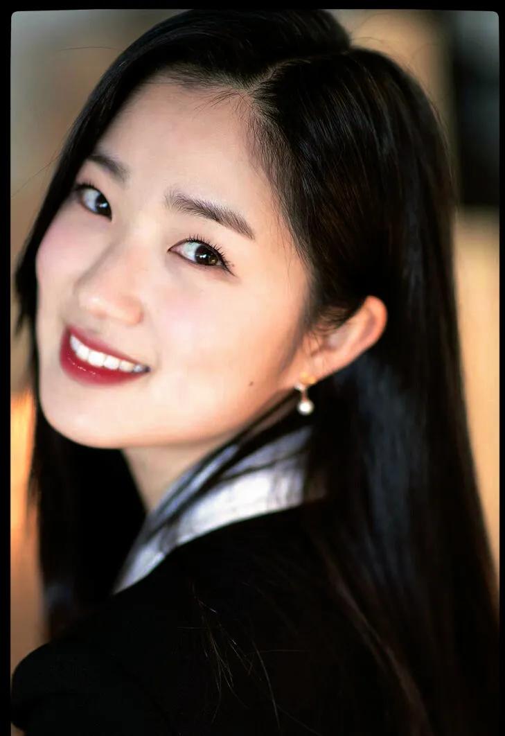 A moment captured by a fan of Kim Hyeyoon