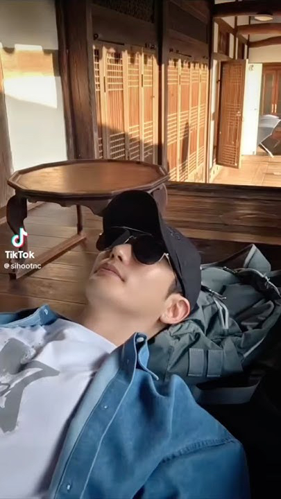 Special wallpaper made by Park Sihoo's fans