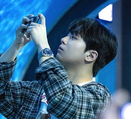 Foto terbaru dari Lee Chanwon