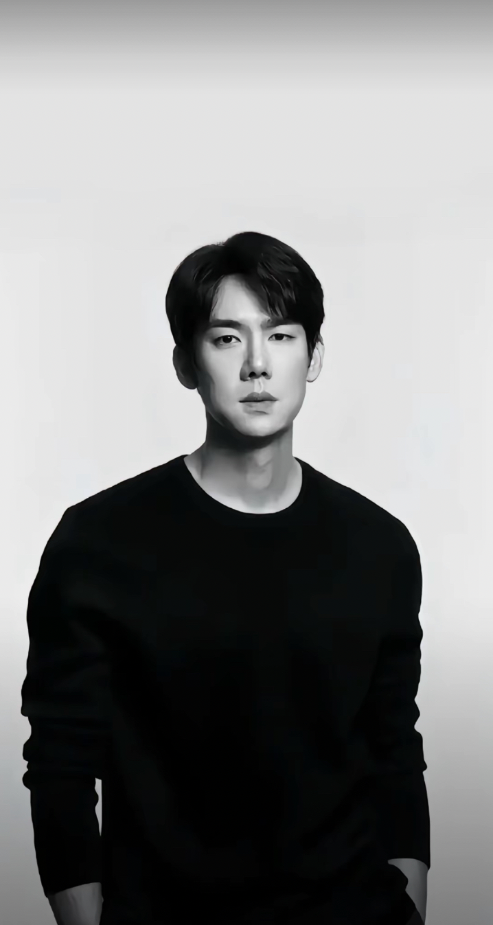 Emotional wallpaper shared by fans for Yoo Yeonseok