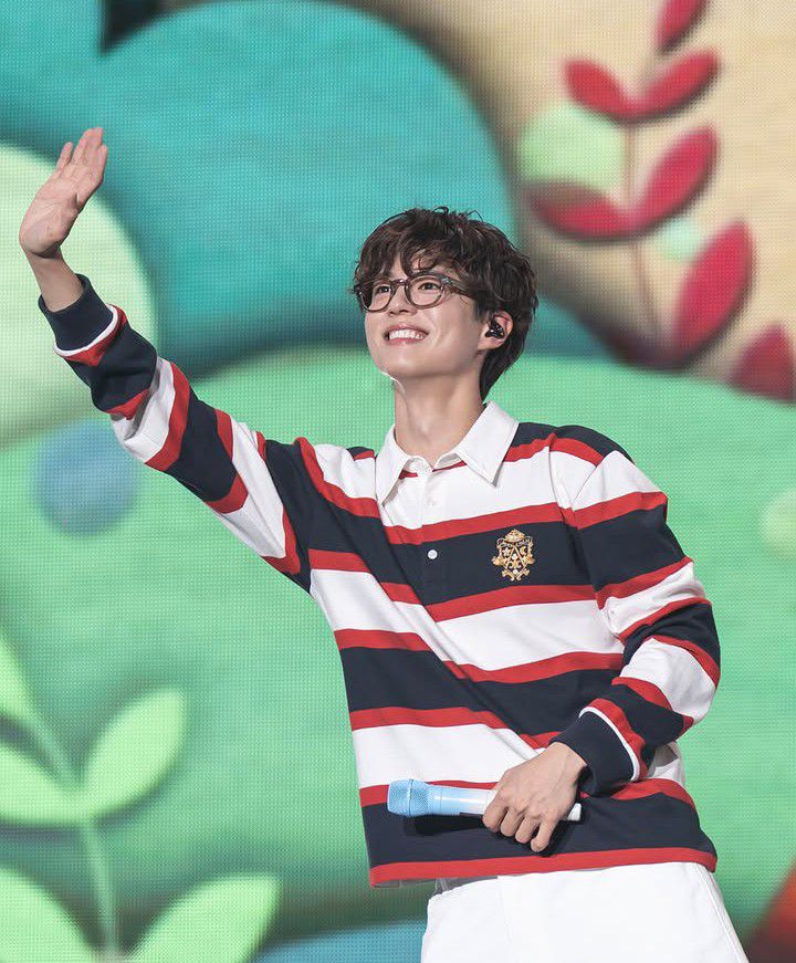 Latest photo of Park Bogum