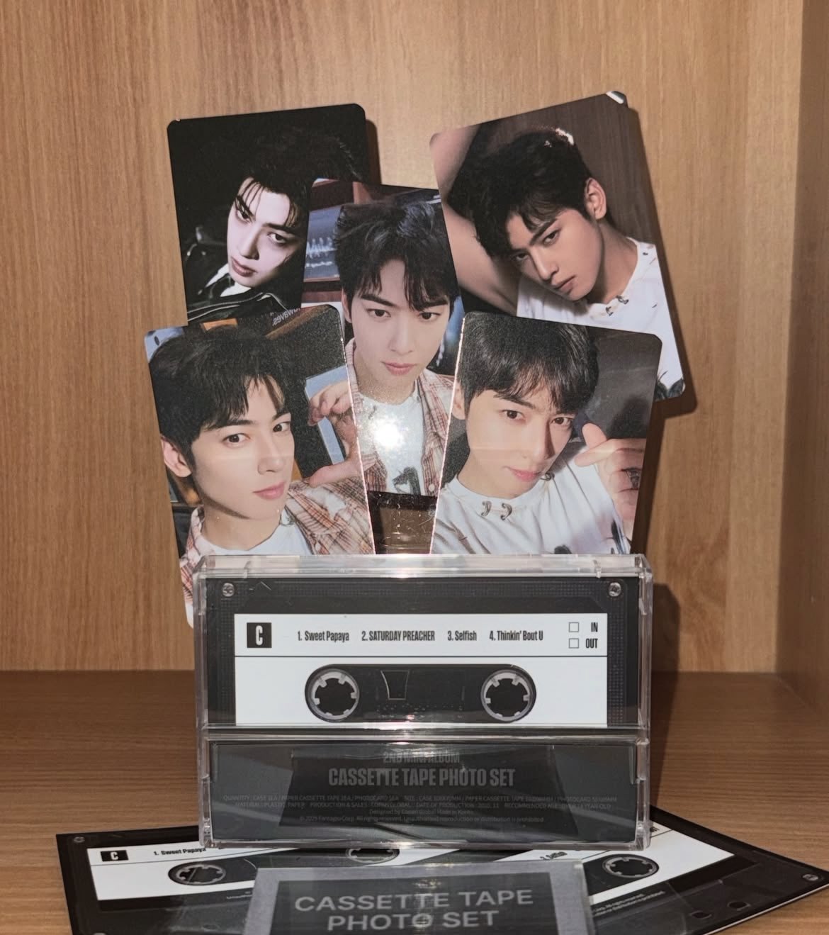 粉丝拍下的车银优瞬间