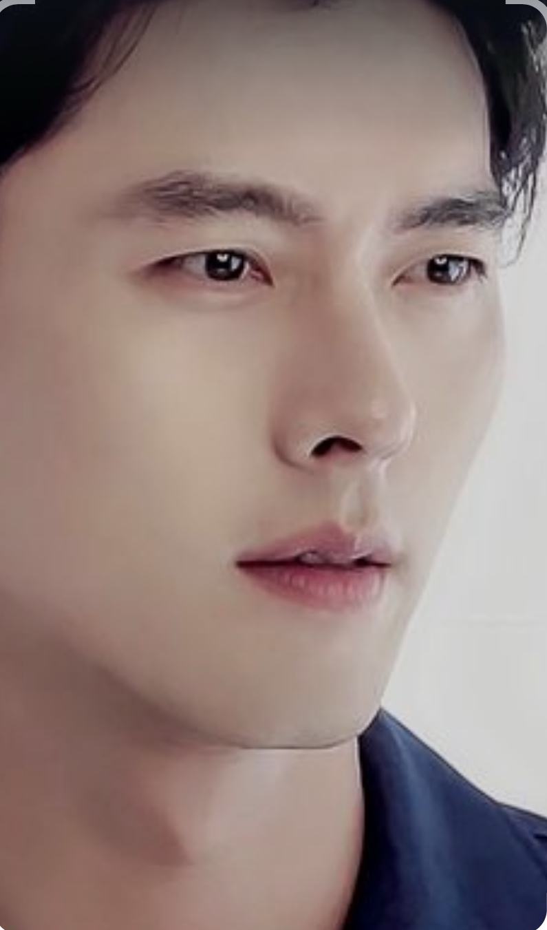 Foto kegiatan terbaru dari Hyun Bin