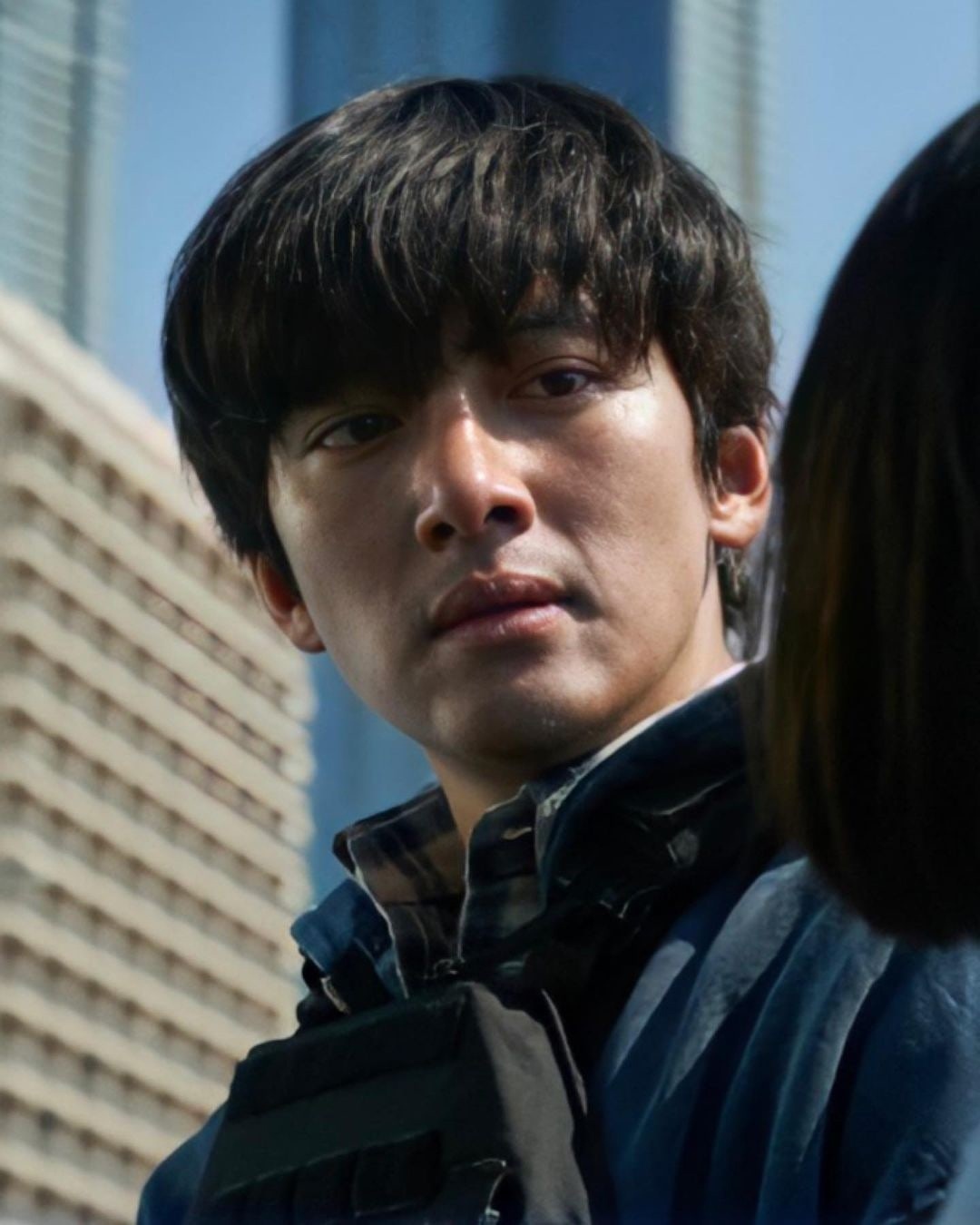 Behind-the-scenes cut of Ji Changwook