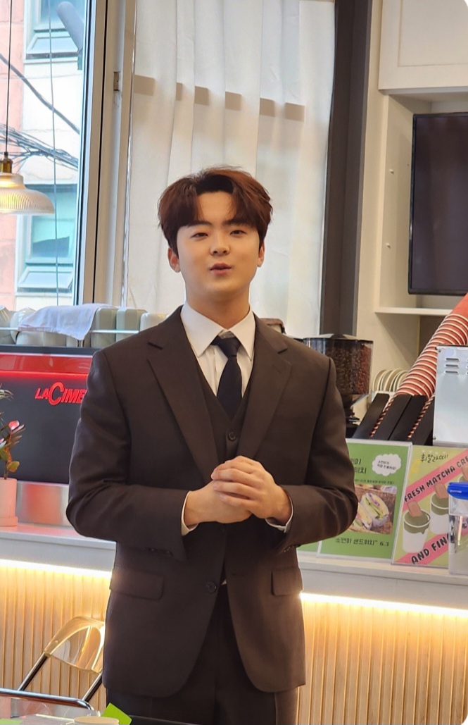 Latest photo of Park Minsu