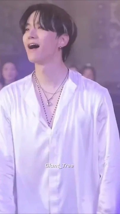 李俊昊社群今日人氣桌布