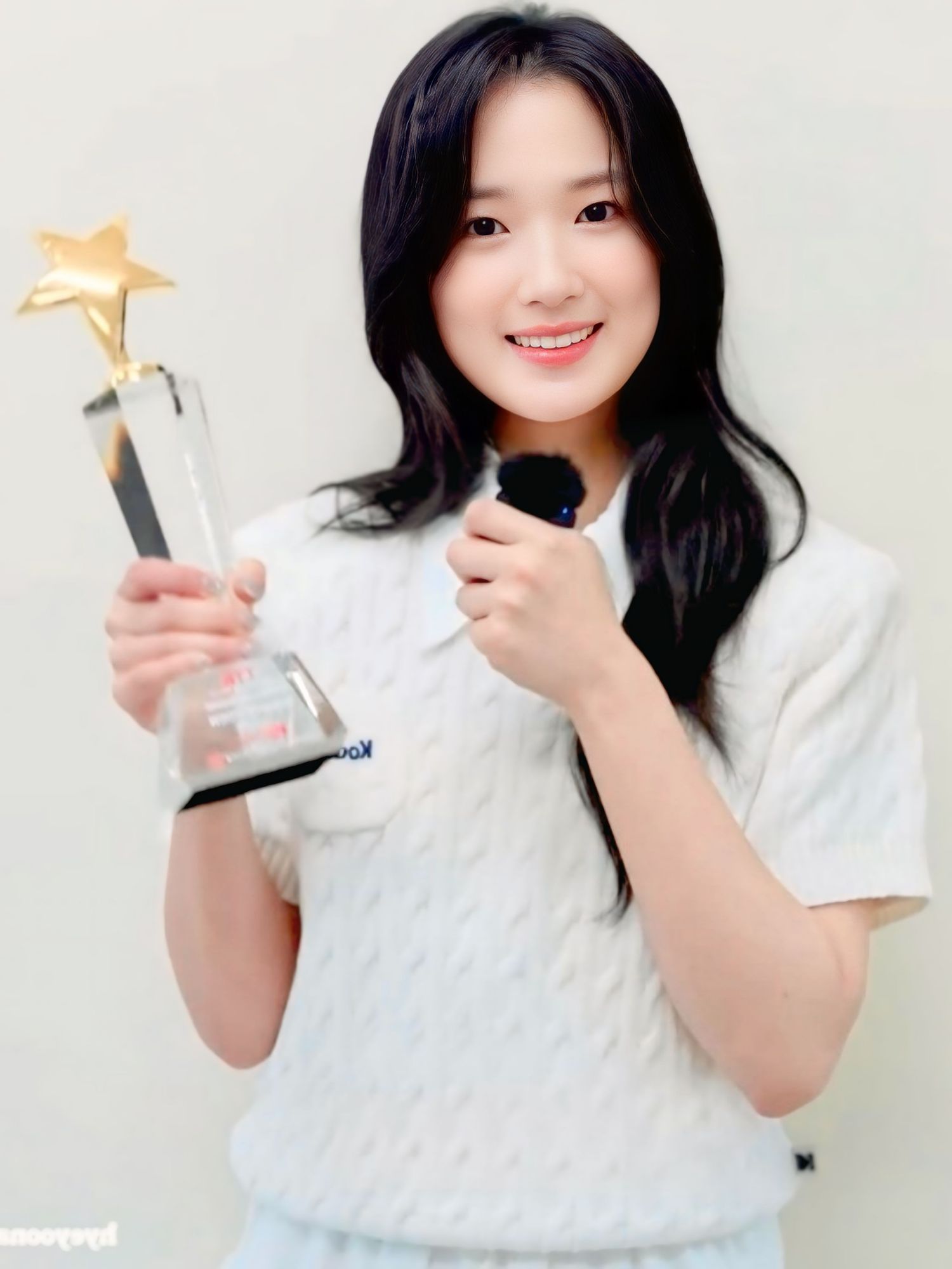 김혜윤의 최신 사진