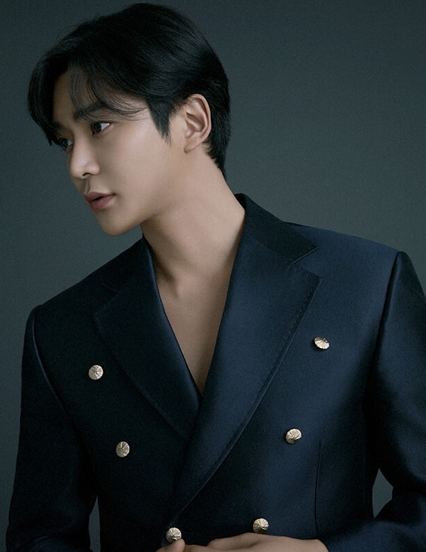 Momen yang diabadikan oleh penggemar Rowoon