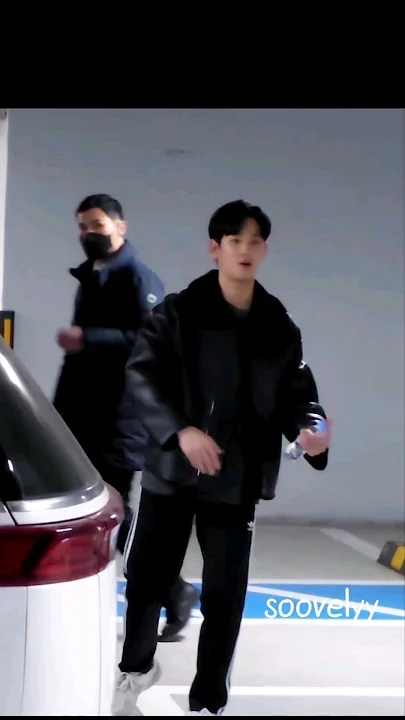 Latest photo of Kim Soohyun