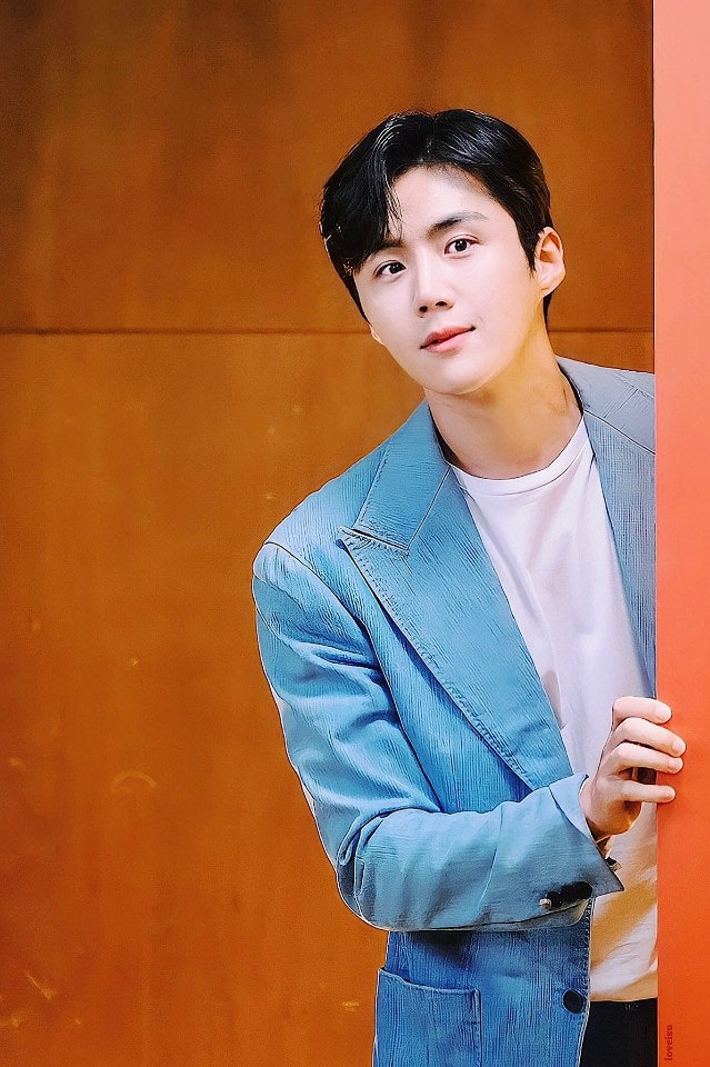 Latest photo of Kim Seonho