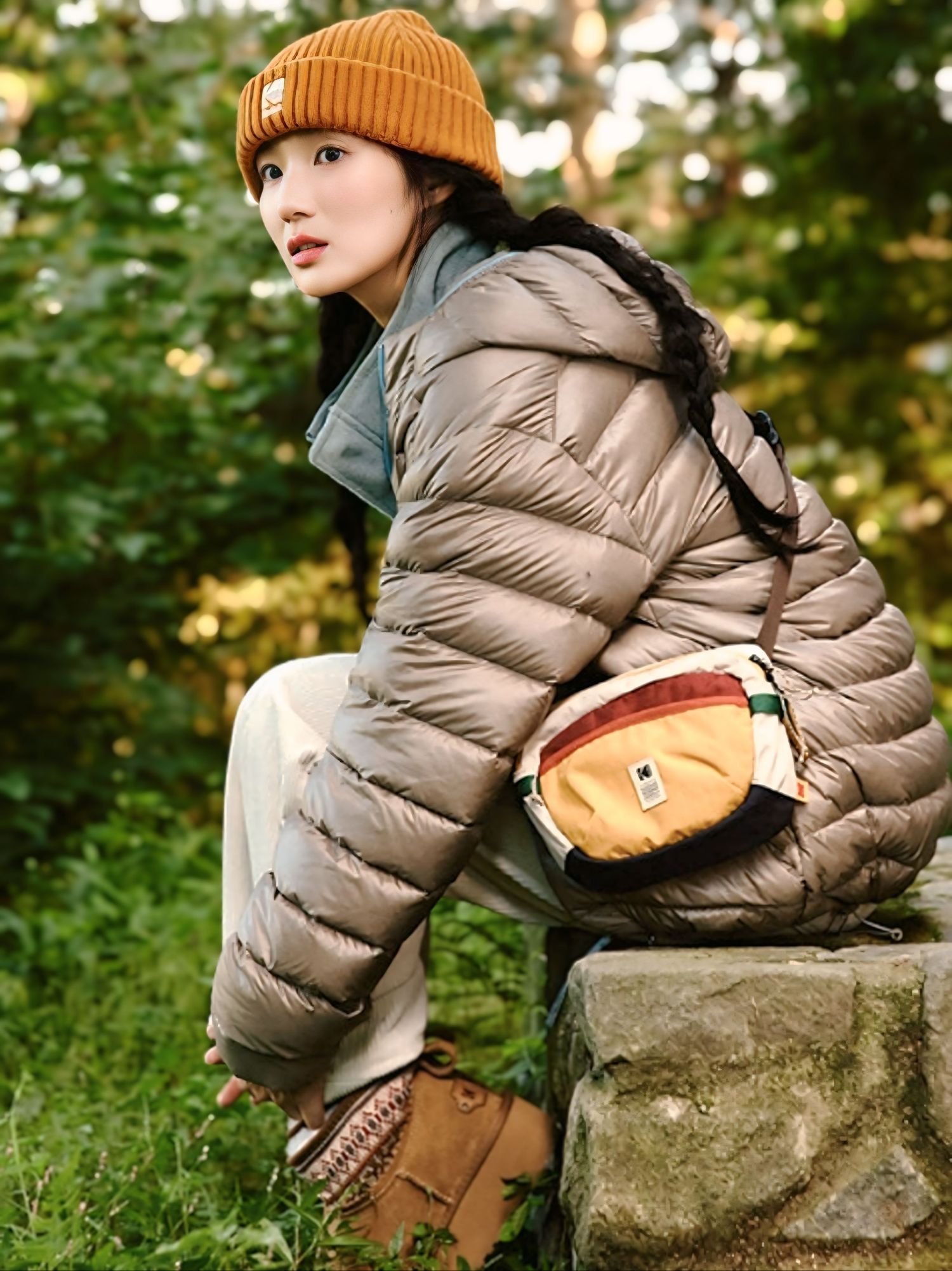 Recent activity shot of Kim Hyeyoon