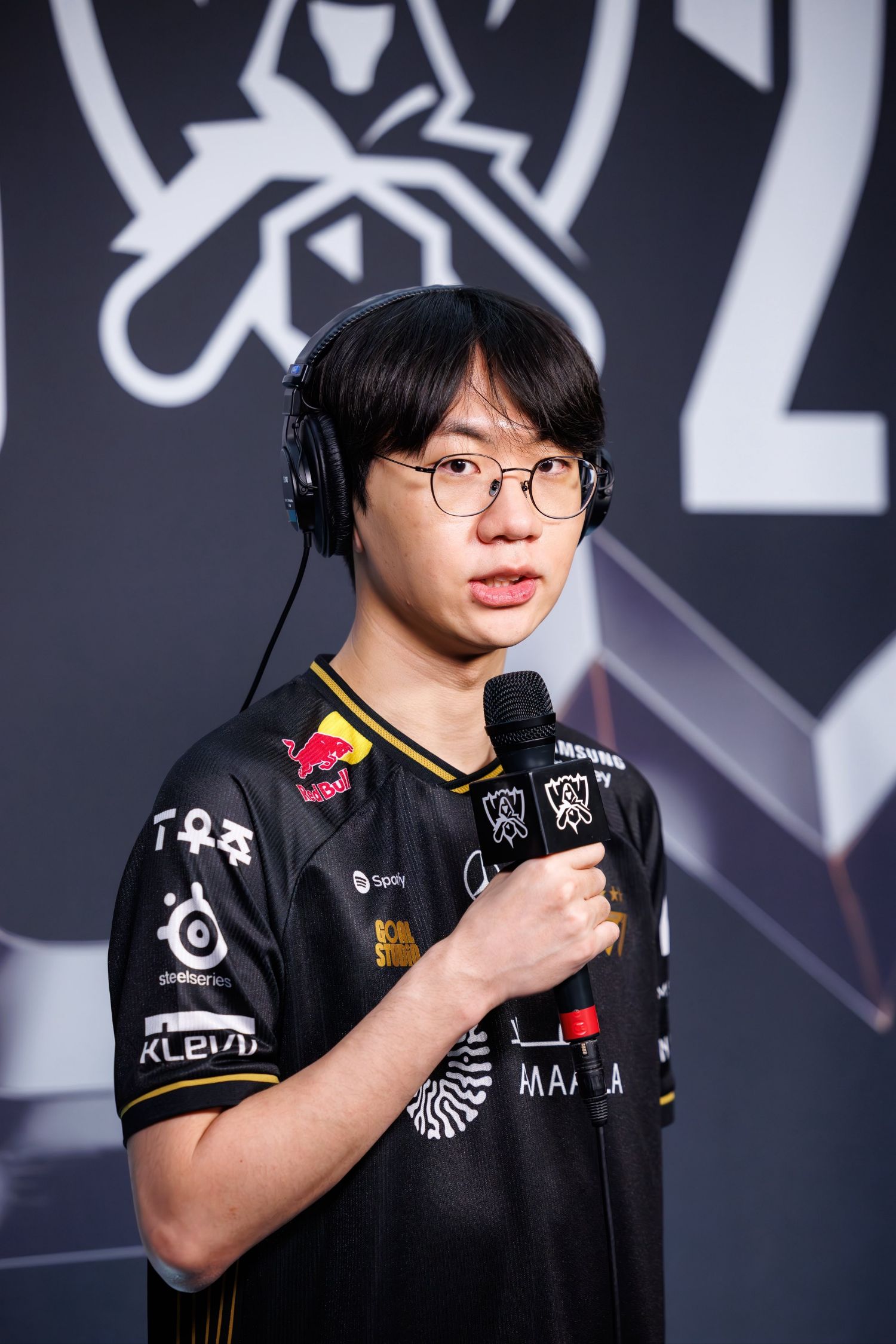 A moment captured by a fan of Doran