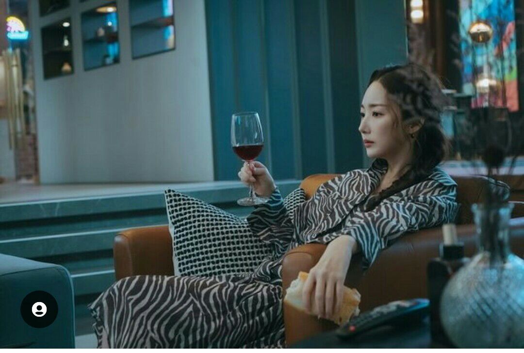 A moment captured by a fan of Park Minyoung