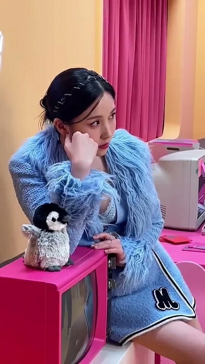 朴信惠的近期活動照