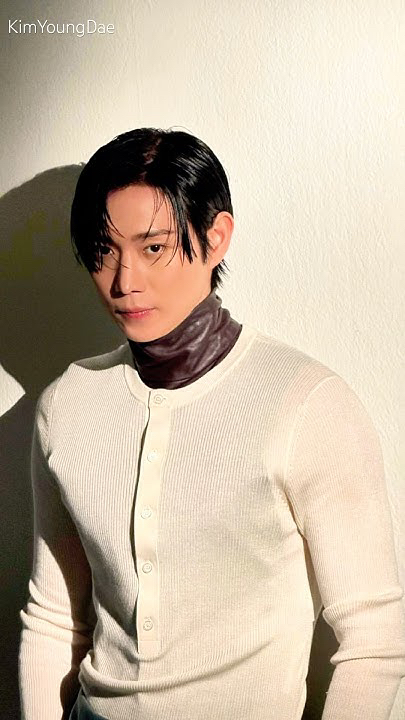 Behind-the-scenes cut of Kim Youngdae