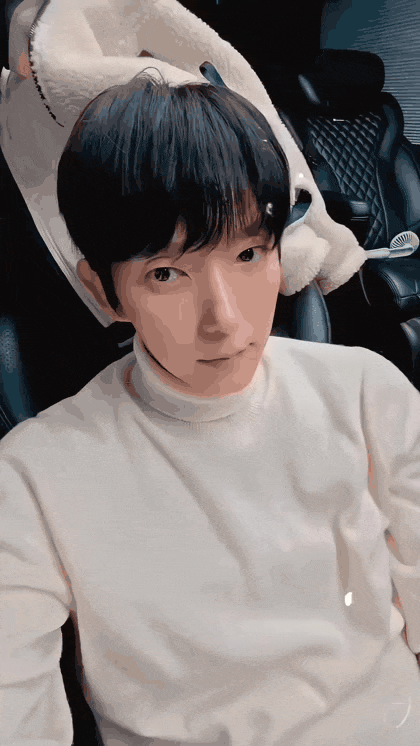 Recent activity shot of Lee Joongi