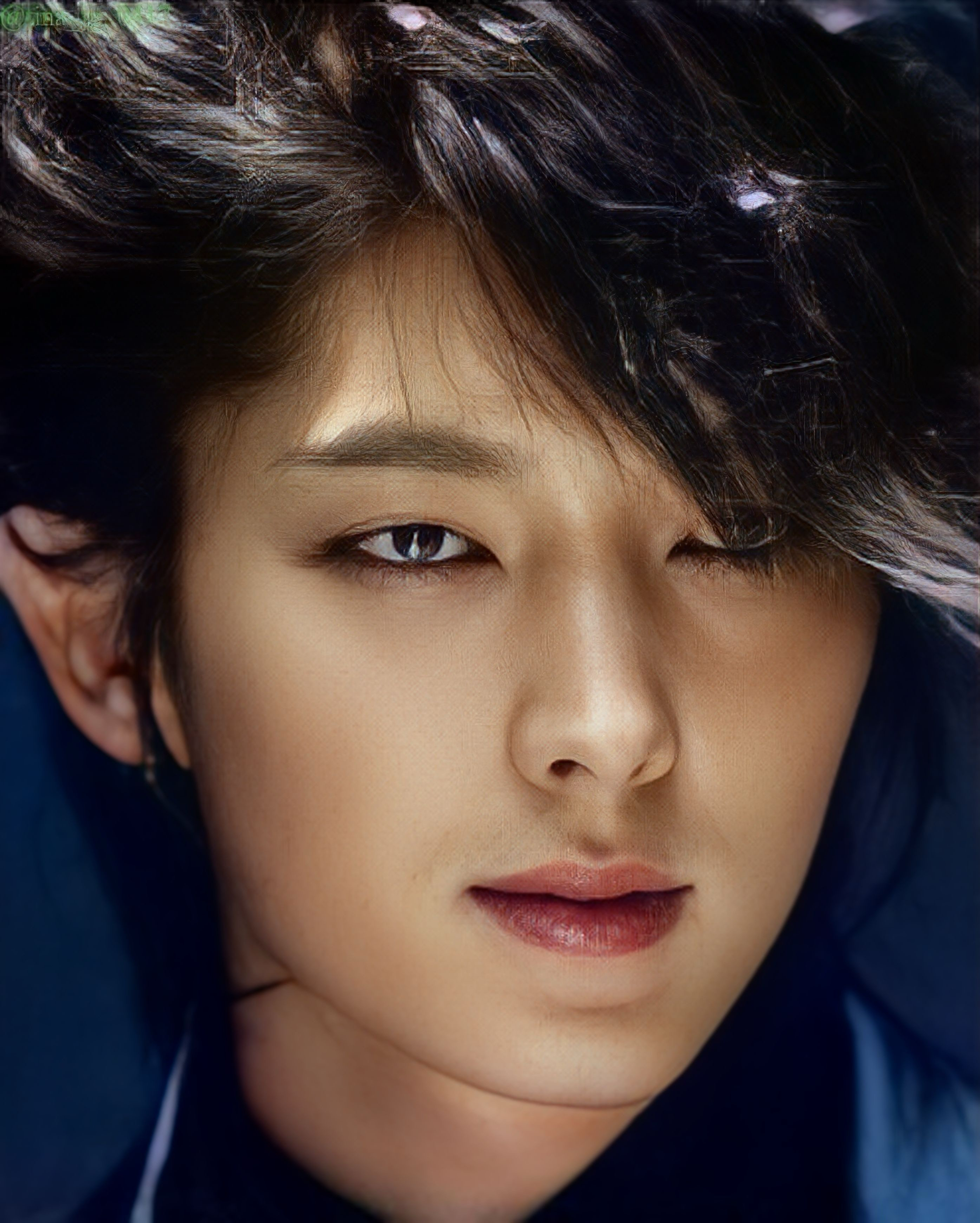 Behind-the-scenes cut of Lee Joongi