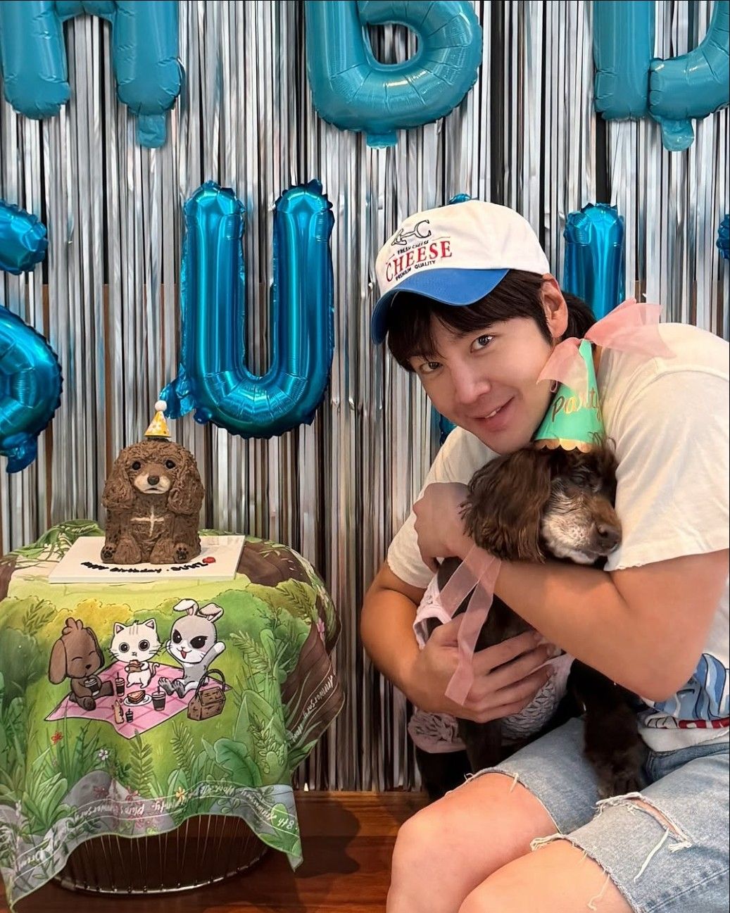 Recent activity shot of Jang Geunsuk