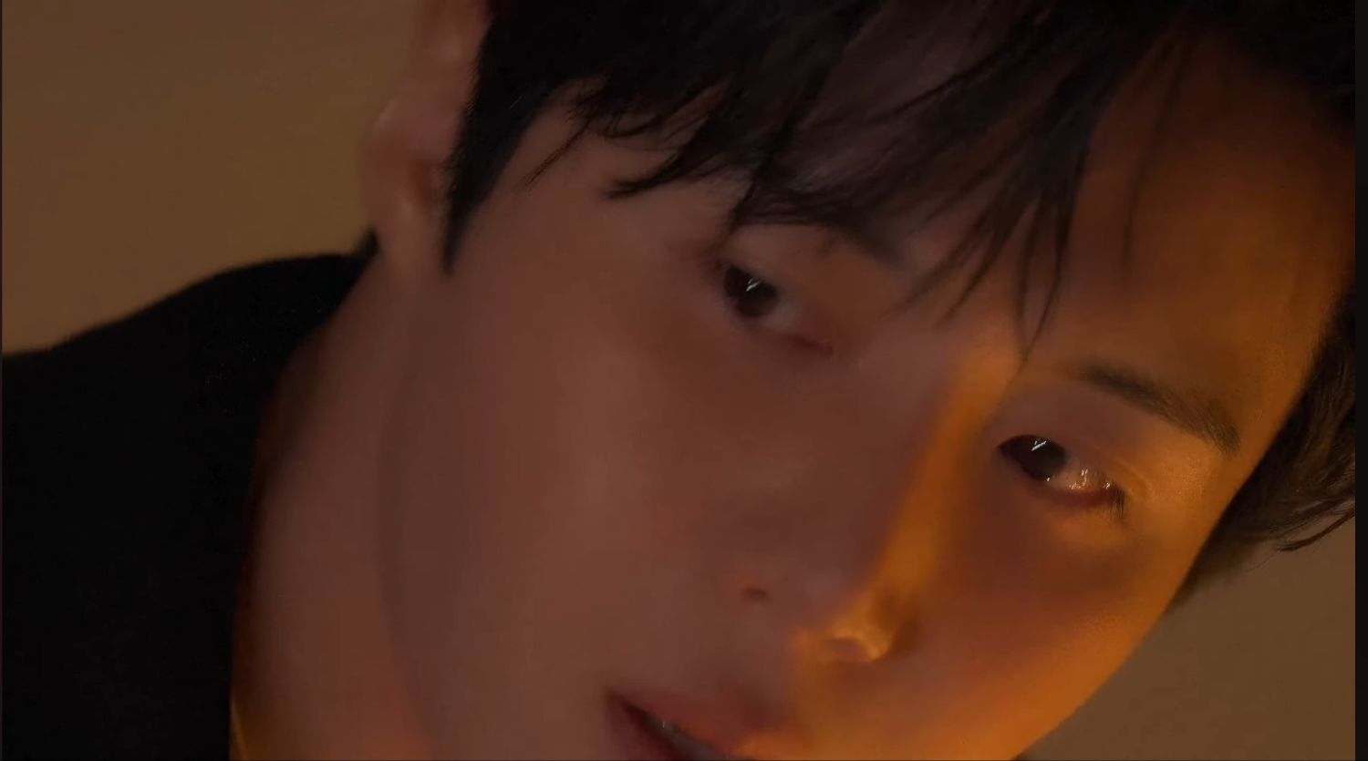 A moment captured by a fan of Kim Seonho