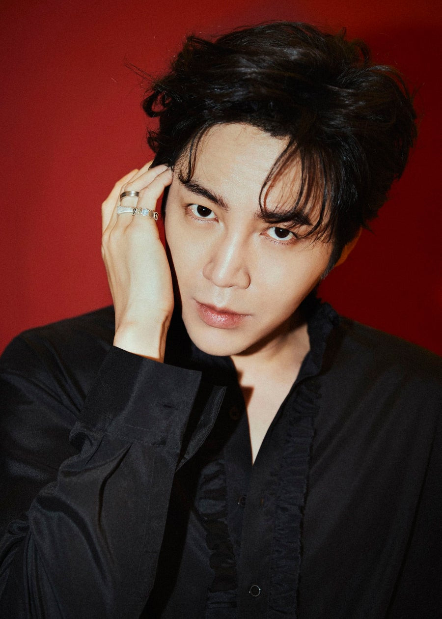 Behind-the-scenes cut of Jang Geunsuk