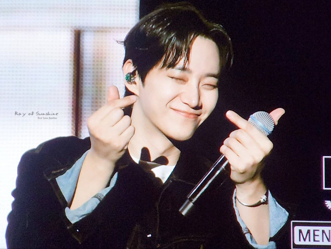 粉絲拍下的李俊昊瞬間