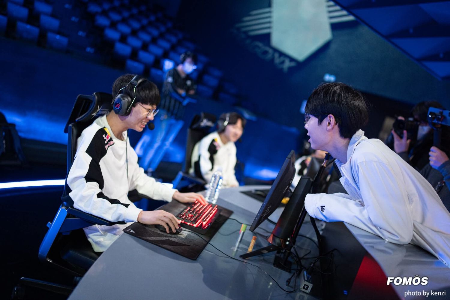 Behind-the-scenes cut of Doran