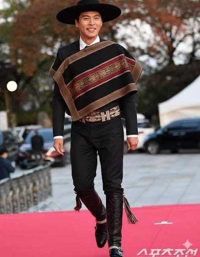 Foto kegiatan terbaru dari Hyun Bin