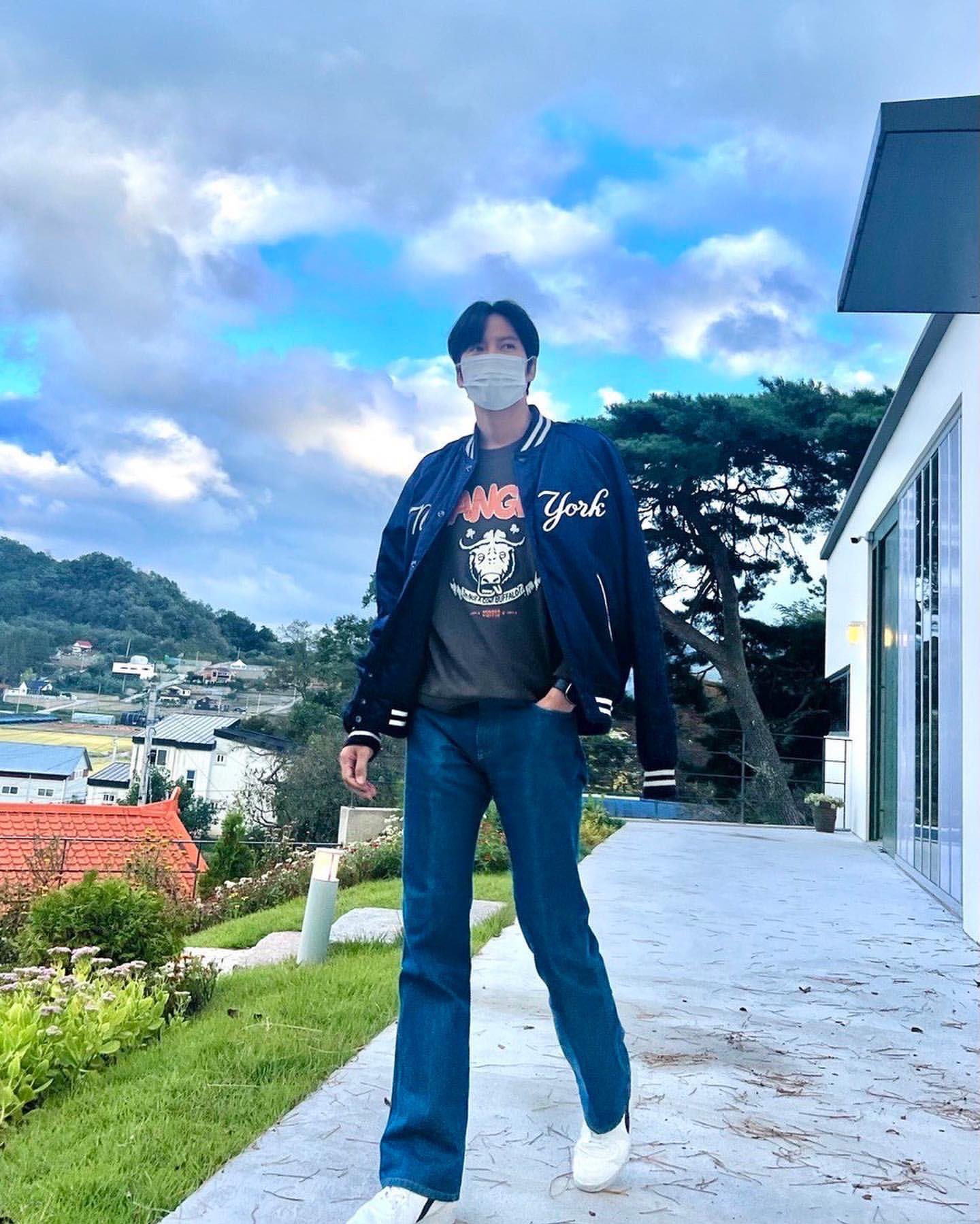 Latest photo of Kim Namgil