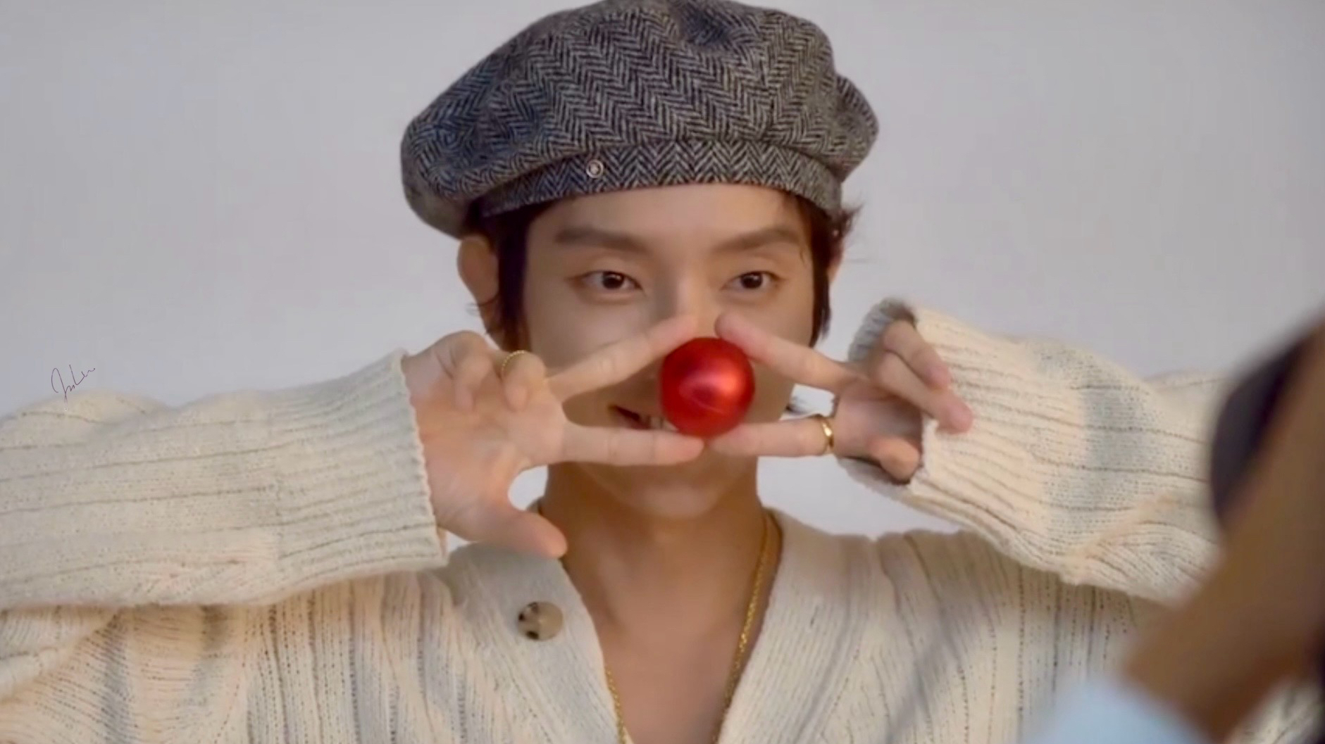 Recent activity shot of Lee Joongi