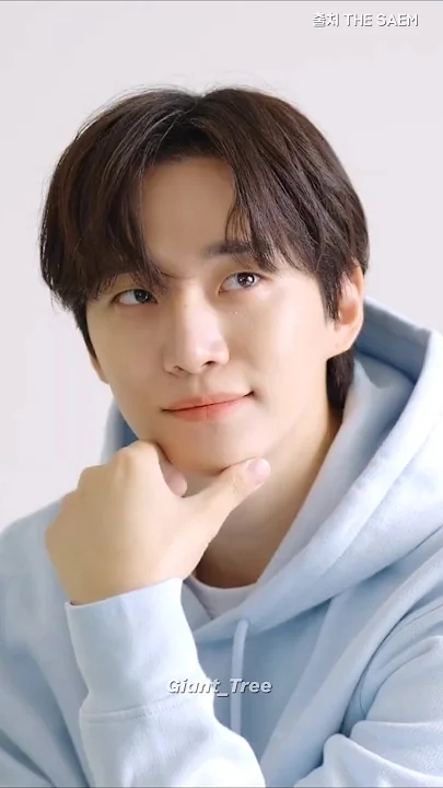 Foto terbaru dari Lee Junho