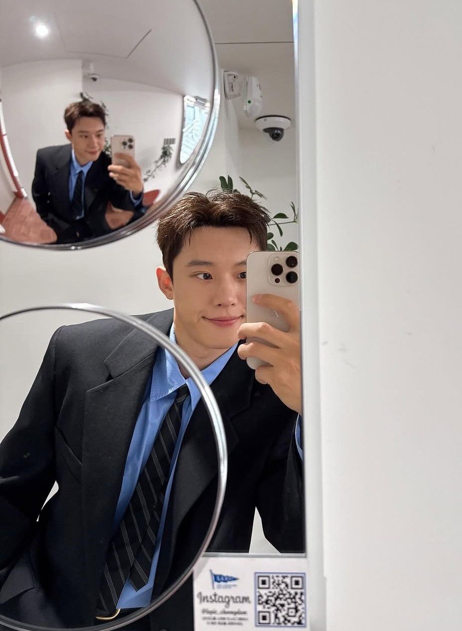 Recent activity shot of Kim Sungcheol