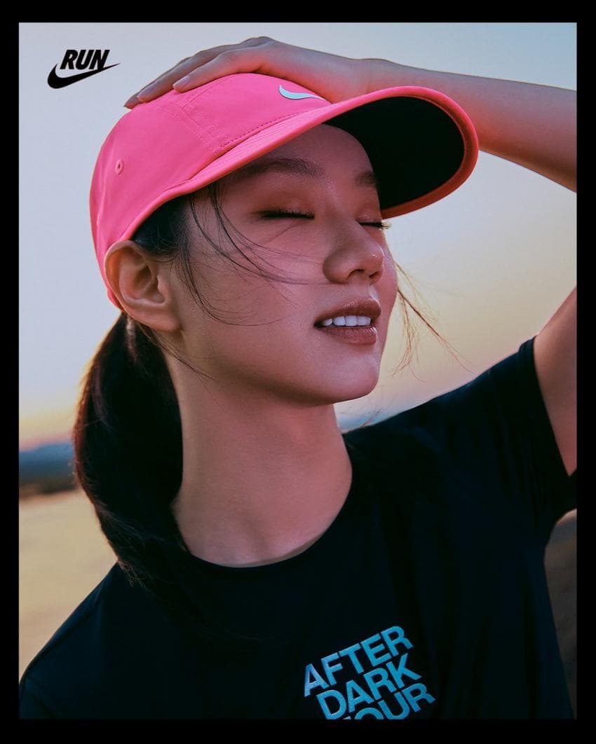 Behind-the-scenes cut of Hyeri