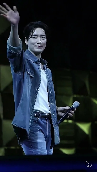 Recent activity shot of Lee Joonhyuk