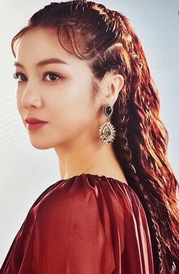 A moment captured by a fan of Kim Jiwon