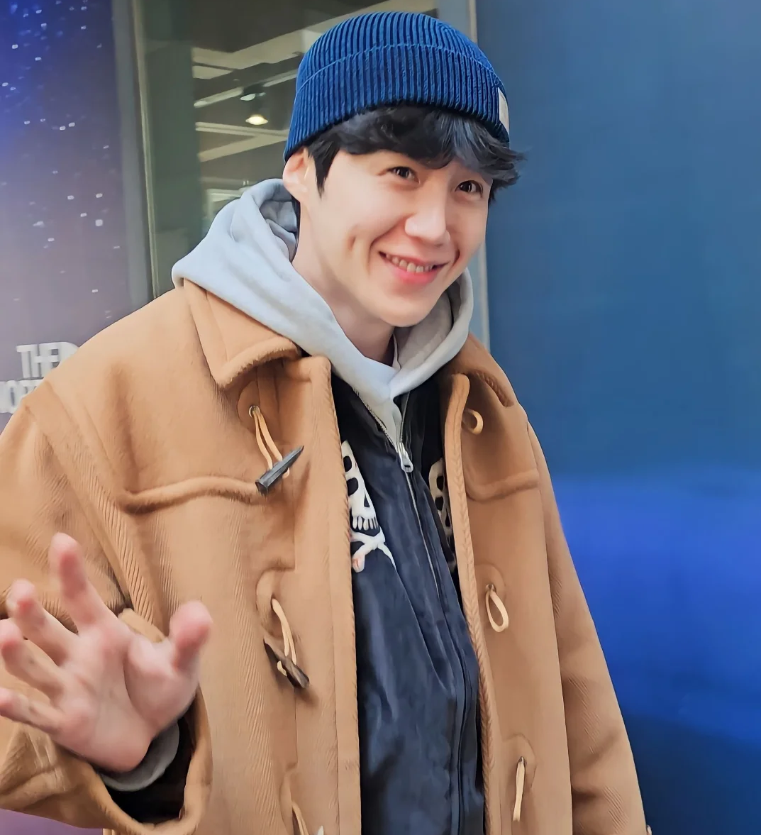 Behind-the-scenes cut of Kim Seonho