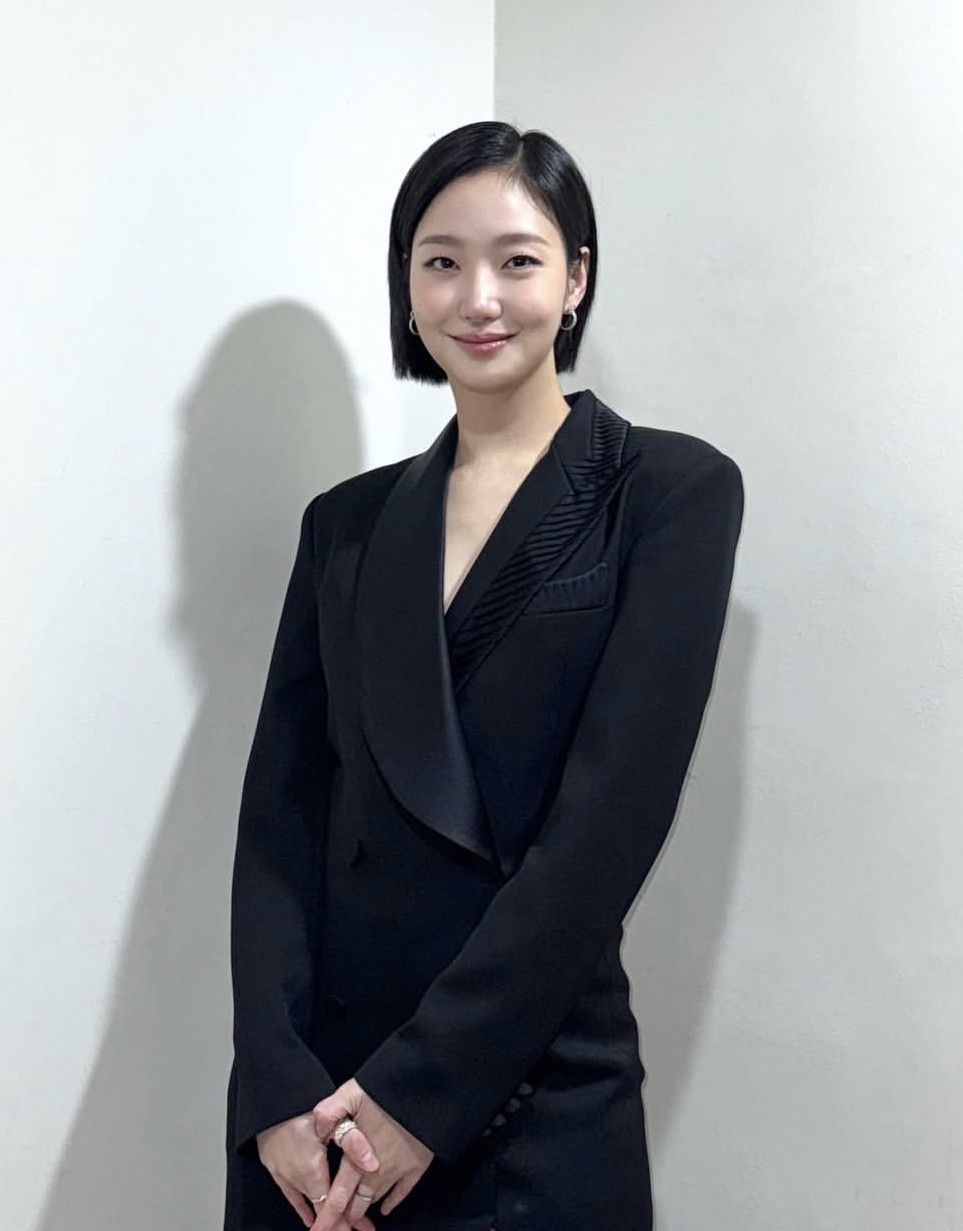 キム・ゴウンの最近の活動ショット