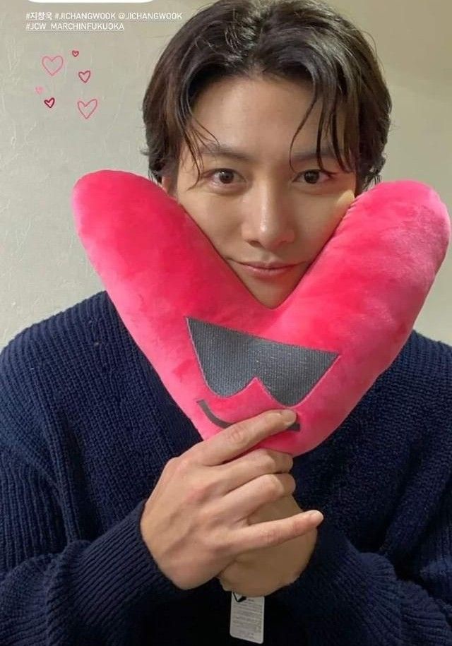 A moment captured by a fan of Ji Changwook