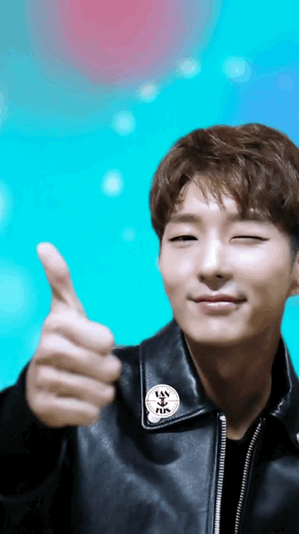 Foto terbaru dari Lee Joongi