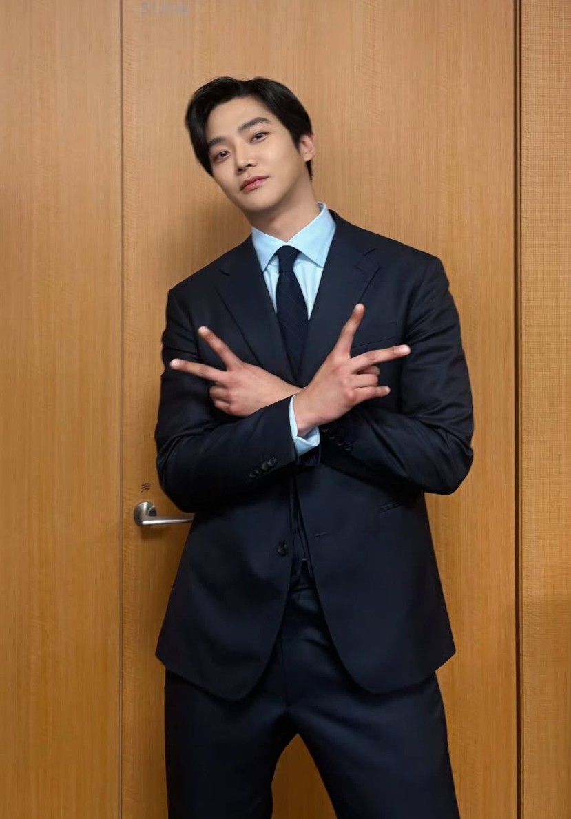 Momen yang diabadikan oleh penggemar Rowoon