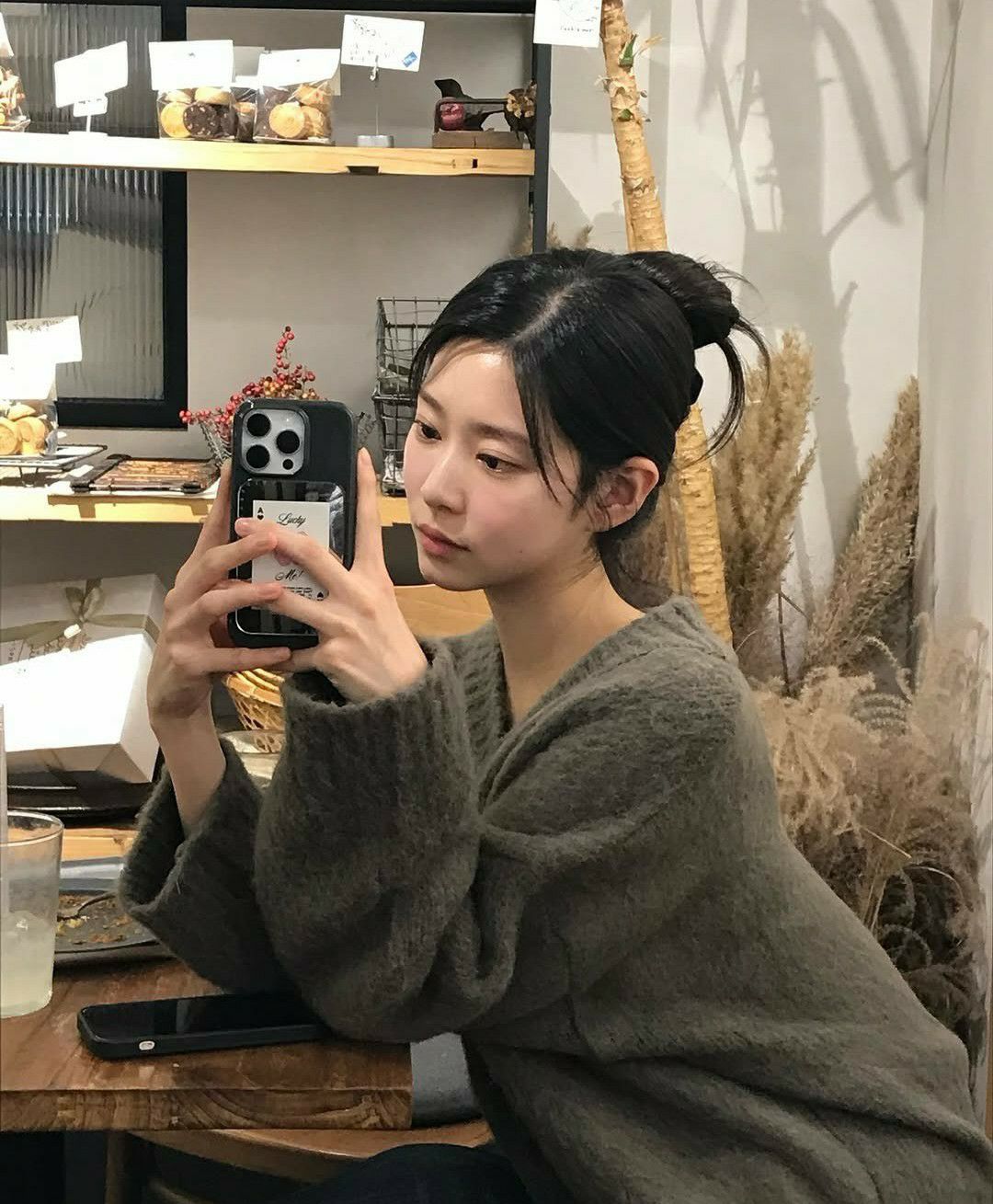 A moment captured by a fan of Kim Minju