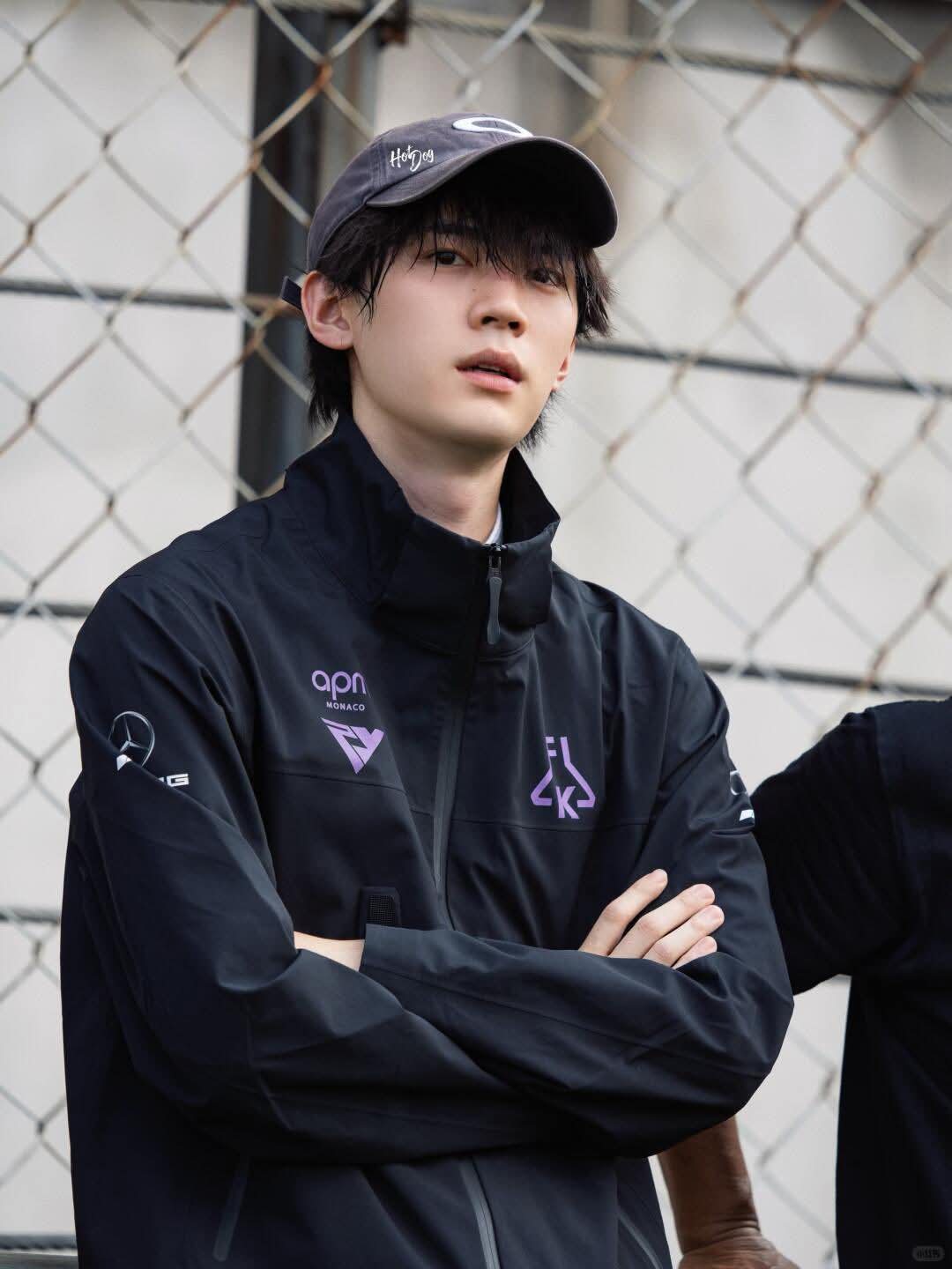 Latest photo of Zhou Yiran