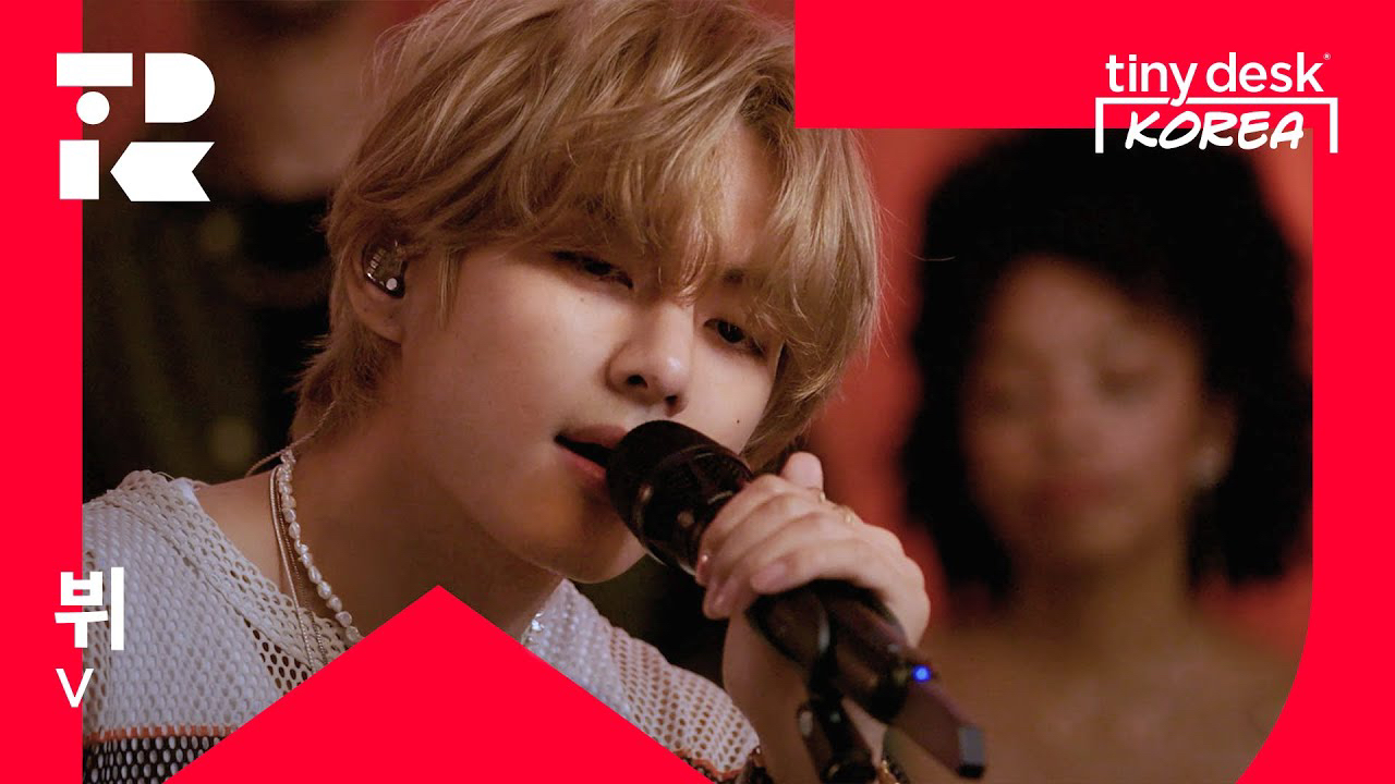 A moment captured by a fan of Kim Taehyung (V)