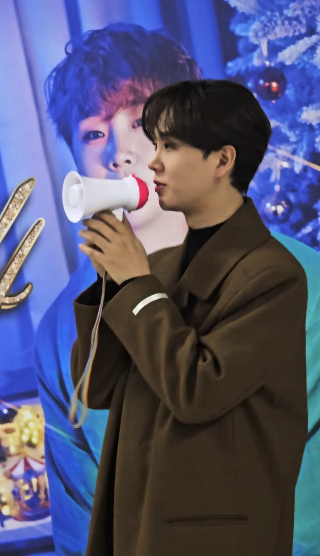 Today's popular wallpaper in Song Minjun community