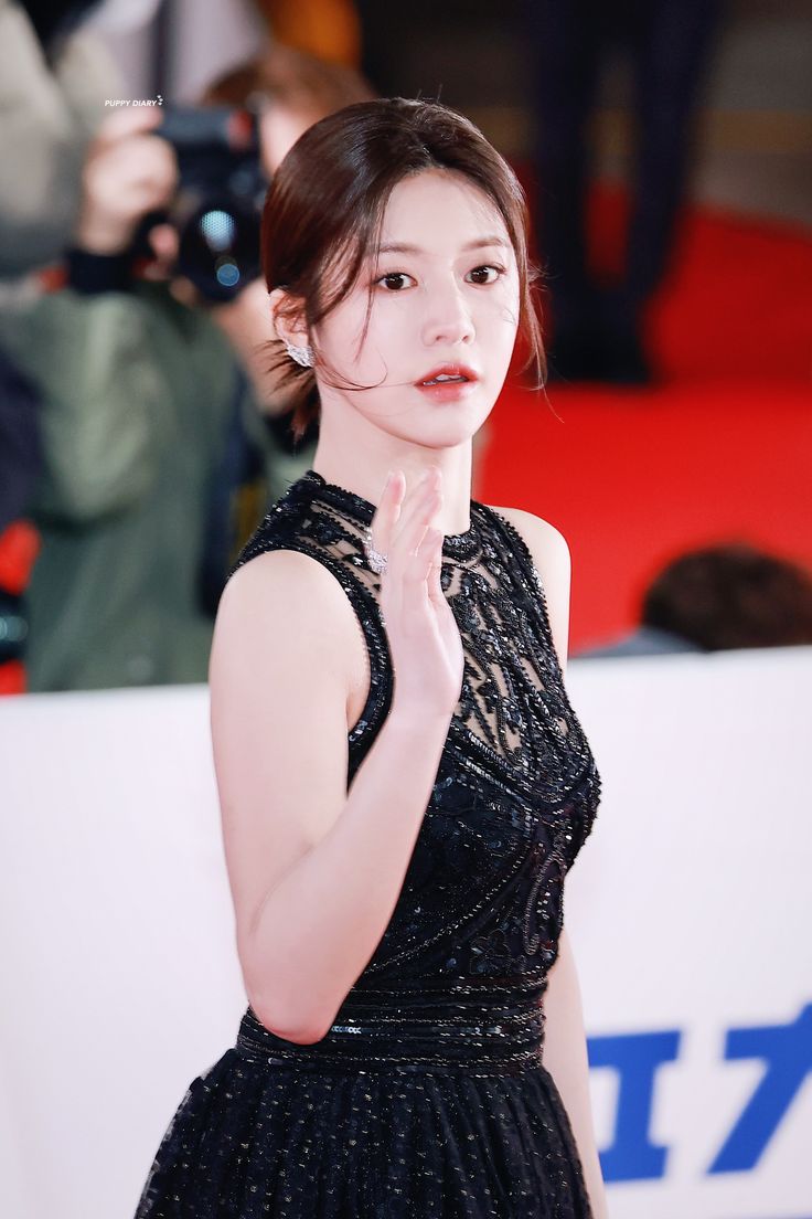 Recent activity shot of Go Younjung