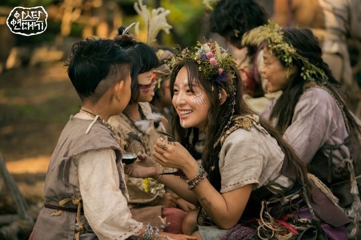 Behind-the-scenes cut of Kim Jiwon