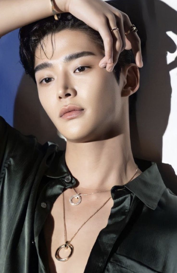 Latest photo of Rowoon