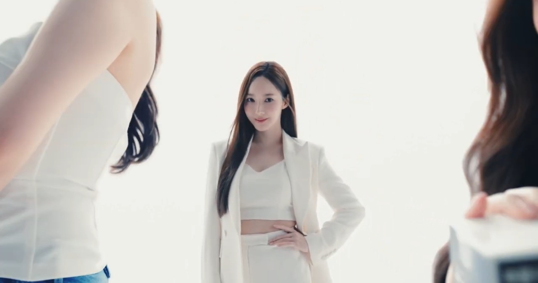 パク・ミニョンの最近の活動ショット