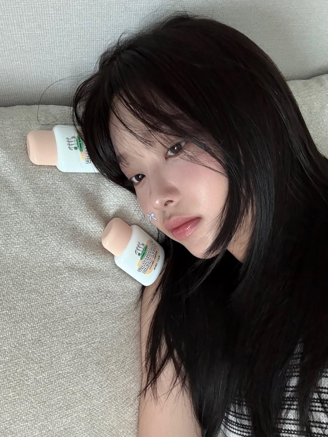 Behind-the-scenes cut of Chuu