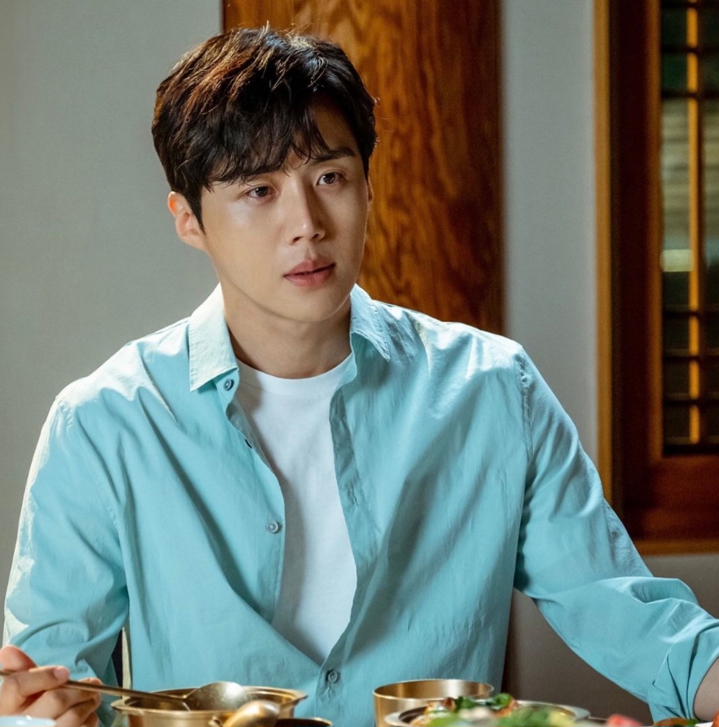 Latest photo of Kim Seonho